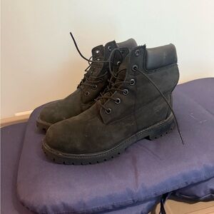 Timberland Black Rugged Boots High-Top Design
